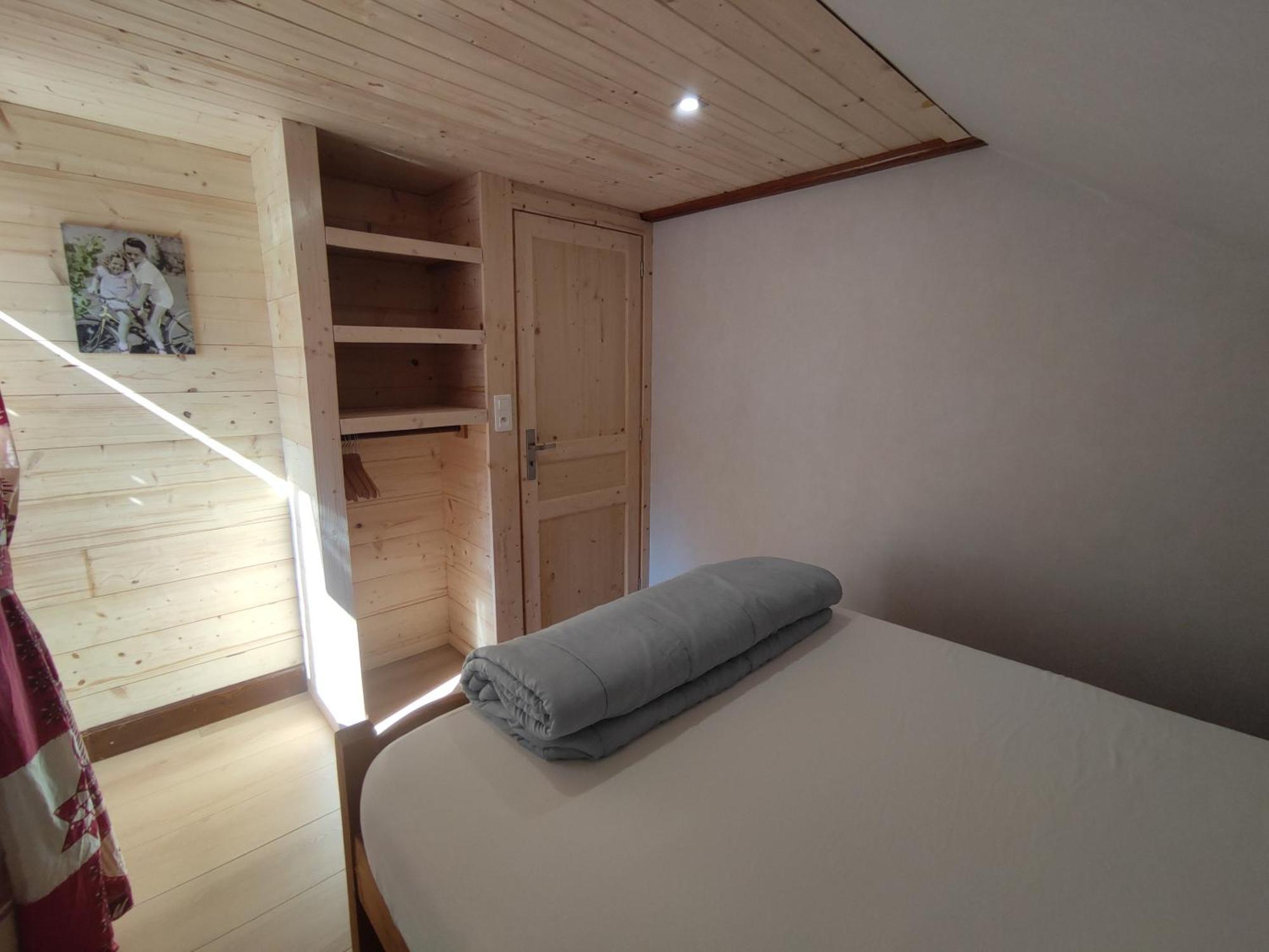 A L'Oree Du Bois Dommartin-lès-Remiremont Kamer foto